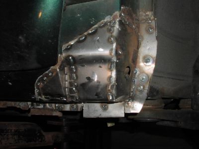 Right Hand corner all welded
This shows the right front of the car after welding.
Keywords: rust weld welding