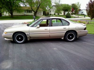 Newly painted crosslaces
Just painted my rims :)
Keywords: painted crosslaces 