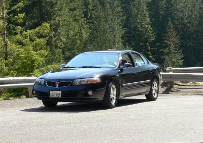 Road side attraction
At a pull out overlooking a deep river gorge
Keywords: bonneville, mountains, trees, polished, wheels