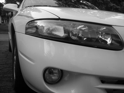Headlight
Artistic view of the headlight showing the curves of the car
Keywords: headlight
