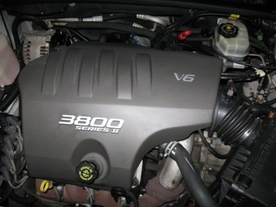 3800 Series II
Close up of engine cover.
