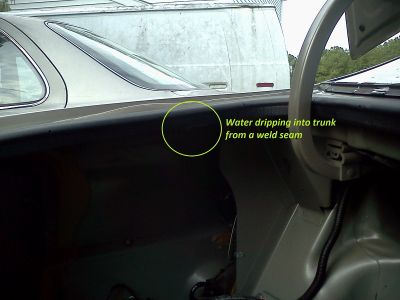 Photos of Leak in 2000 Bonneville SE
Photos of Leak in 2000 Bonneville SE
