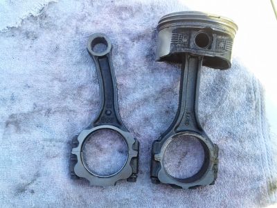 Coolant Hydrolock Bends #5 Connecting Rod
Thanks GM for plastic UIMs and LIM gaskets...
