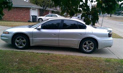 Side
Side photo of my 03 bonneville SLE
Keywords: Bonneville SLE Pontiac